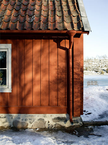 Stuprör med skarpa knän hör äldre byggnader till